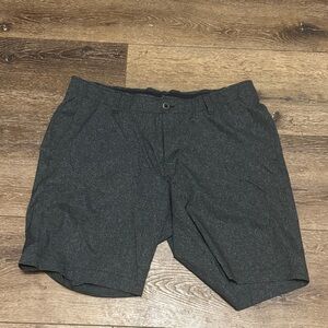 Under armour dark gray shorts 38‎